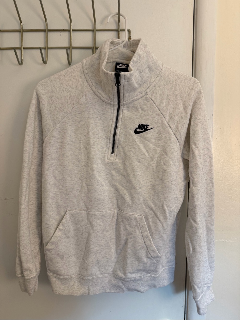 Nike 1/2 Zip Pullover - Small